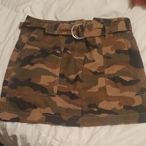 H&M Camouflage Mini Skirt with Belt